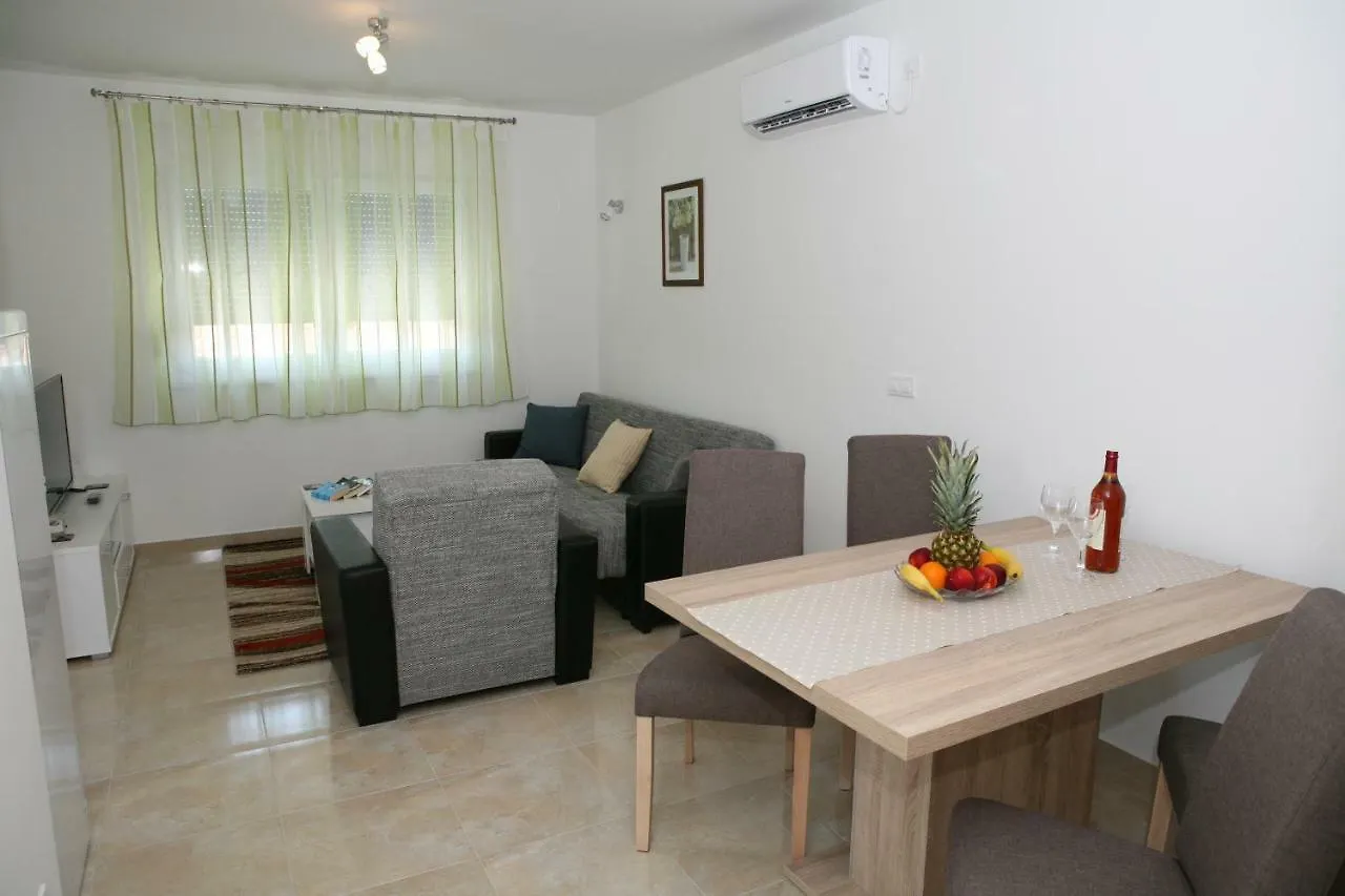 Apartment Jessica Traù